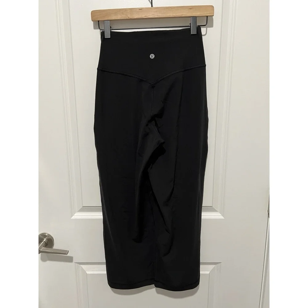 Lululemon Align High-Rise Wide Leg Crop 23